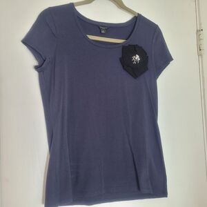 Ann Taylor M Embellished Flower Top